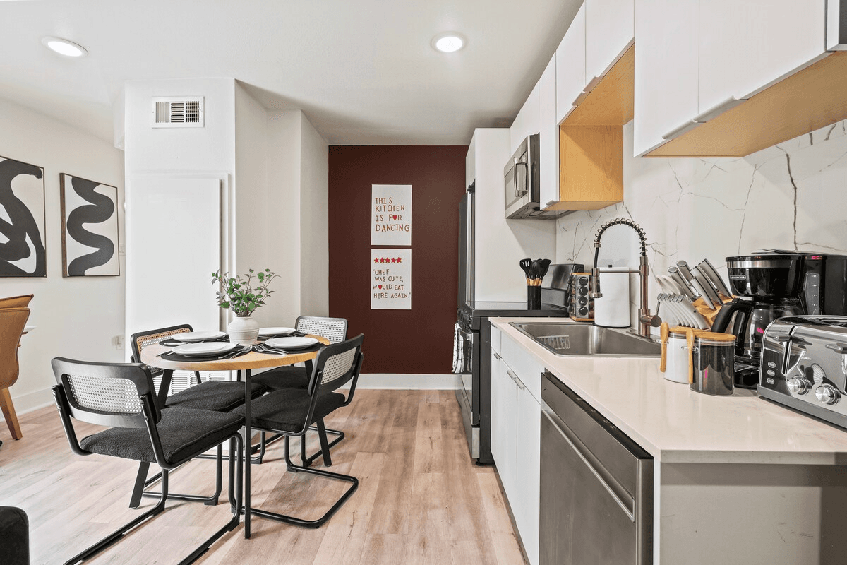 Designed with both style and convenience in mind, this kitchen is equipped with everything you need to prepare gourmet meals or quick snacks.
